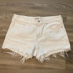 Madewell 90’s Vintage Distressed Shorts